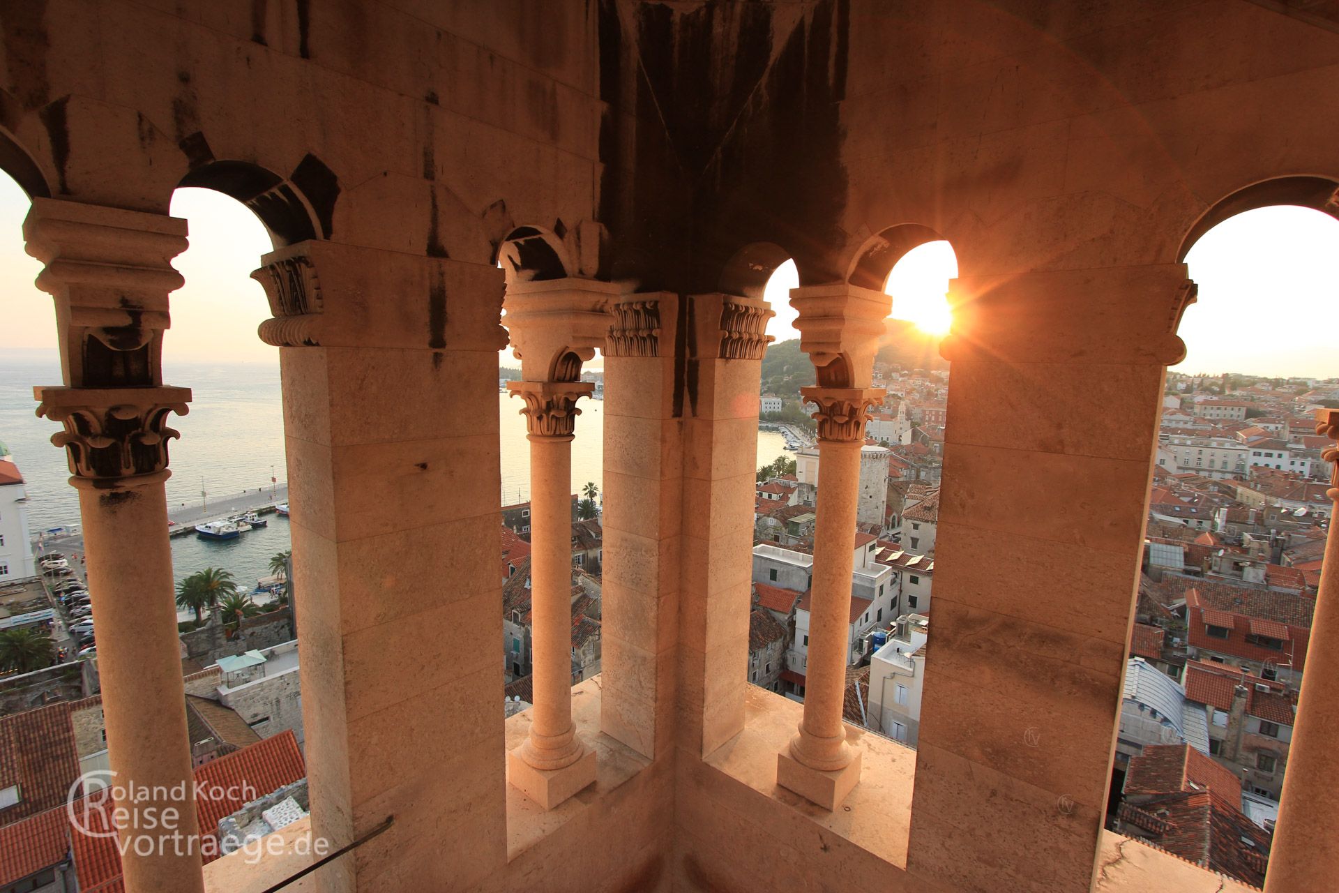 Glockenturm der Kathedrale Sveti Durje in Split